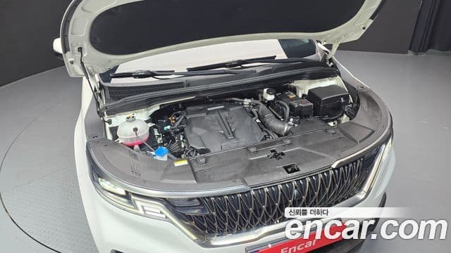 Kia Carnival 2022 — Фото 6/20