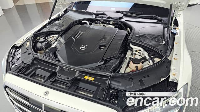 Mercedes-Benz S-Class 2021 — ფოტო 14/20