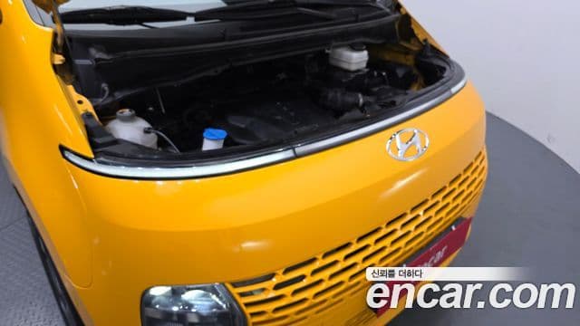Hyundai Staria 2022 — Фото 5/20