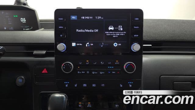 Hyundai Staria 2022 — Фото 13/20