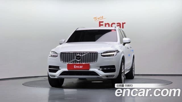 Volvo XC90 2018 — Фото 3/20