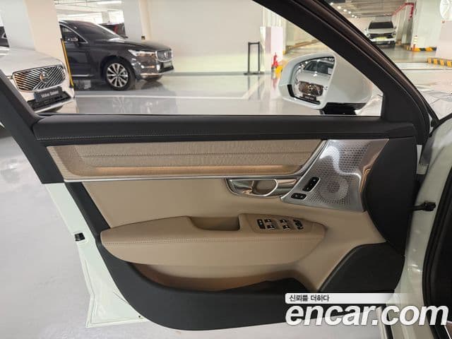 Volvo S90 2025 — ფოტო 11/20