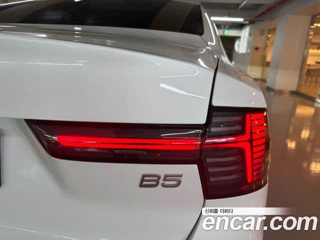 Volvo S90 2025 — ფოტო 17/20