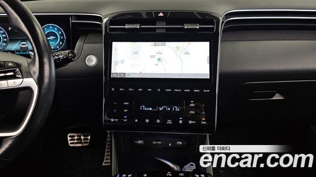Hyundai The New Tucson 2021 — ფოტო 15/20