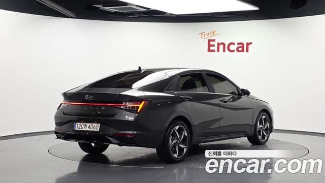 Hyundai Avante 2022 — Фото 2/20