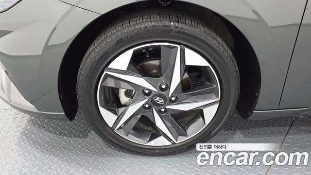 Hyundai Avante 2022 — Фото 5/20