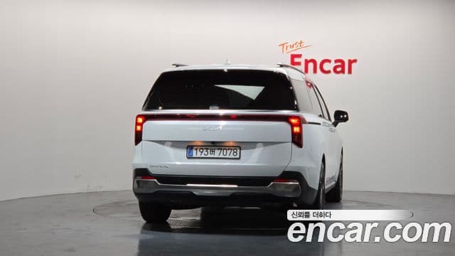Kia Carnival 2025 — Şəkil 4/20
