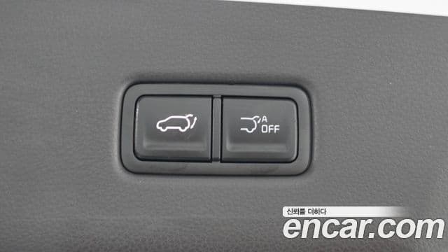 Kia Carnival 2025 — Şəkil 17/20