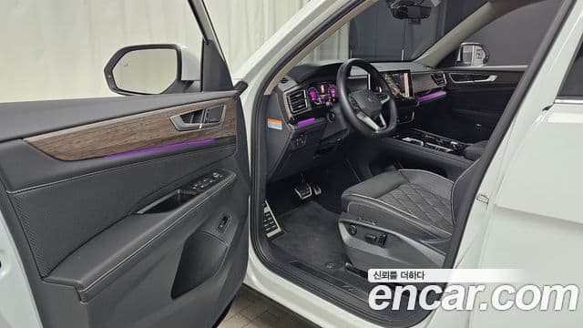Volkswagen Atlas 2025 — ფოტო 8/20