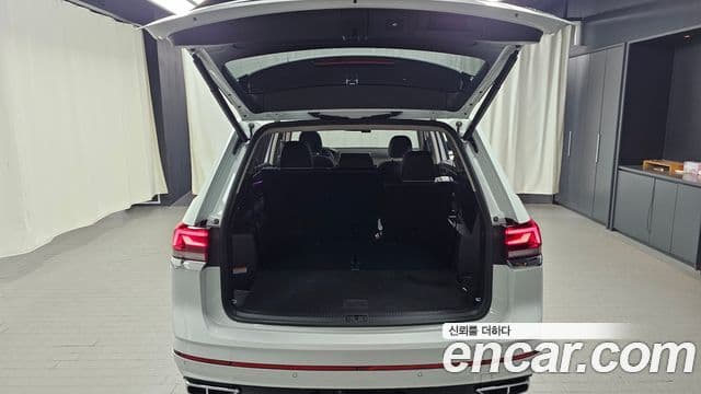 Volkswagen Atlas 2025 — ფოტო 18/20