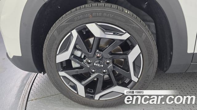Kia Seltos 2025 — Şəkil 5/20