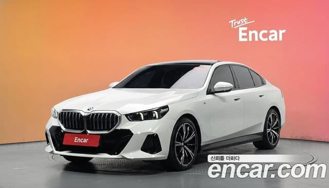 BMW 5 Series 2025 — Şəkil 1/20