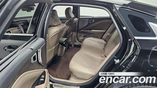 Kia K8 2023 — ფოტო 12/20