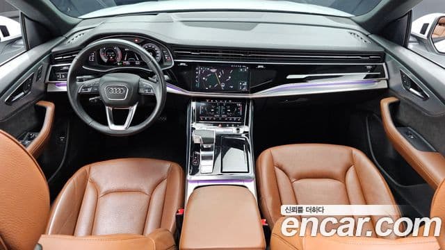 Audi Q7 2021 — ფოტო 7/20