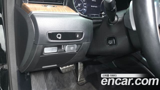 Kia The K9 2023 — Şəkil 35/38