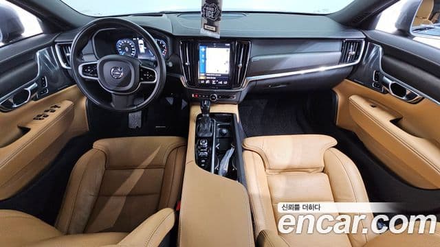 Volvo V90 Cross Country 2020 — ფოტო 7/20