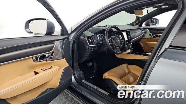 Volvo V90 Cross Country 2020 — ფოტო 10/20
