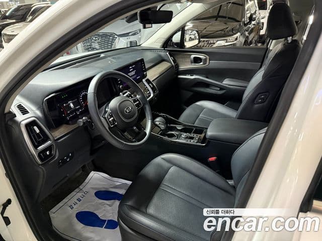 Kia Sorento 2021 — ფოტო 7/20
