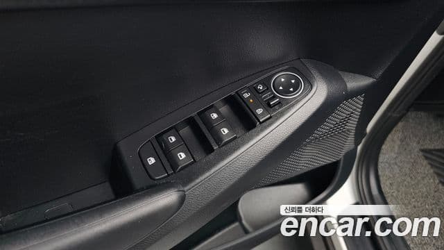 Kia Seltos 2025 — Şəkil 16/20