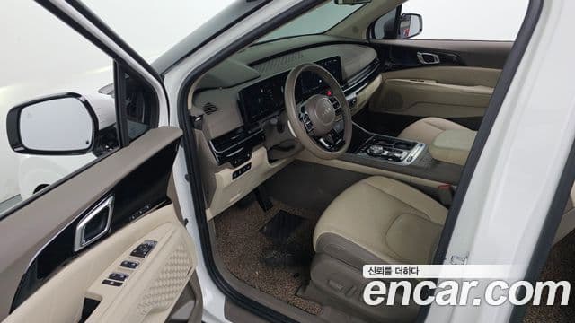 Kia Carnival 2024 — Şəkil 10/20