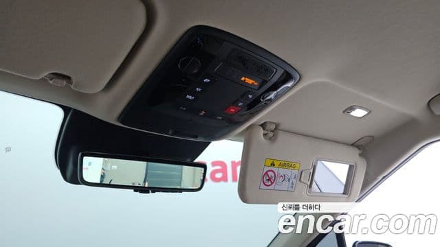 Kia Carnival 2024 — Şəkil 19/20