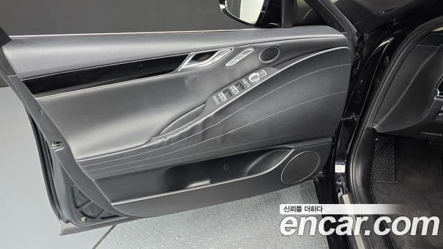 Genesis G80 2020 — Şəkil 13/31