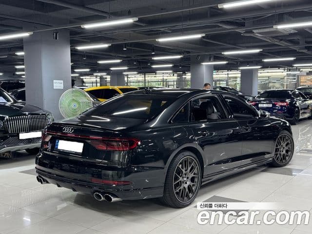 Audi S8 2021 — Şəkil 6/19