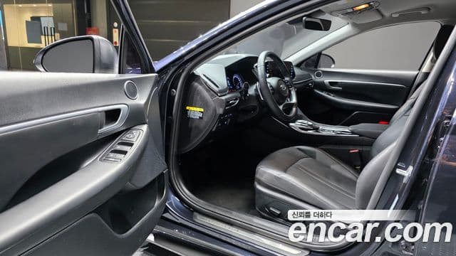 Hyundai Sonata Hybrid 2019 — Şəkil 15/20