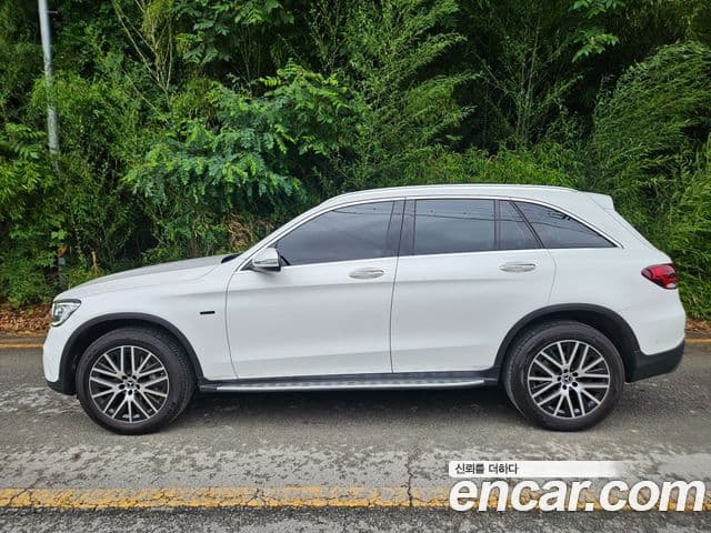Mercedes-Benz GLC-Class 2021 — Şəkil 2/19