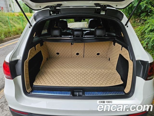 Mercedes-Benz GLC-Class 2021 — Şəkil 4/19