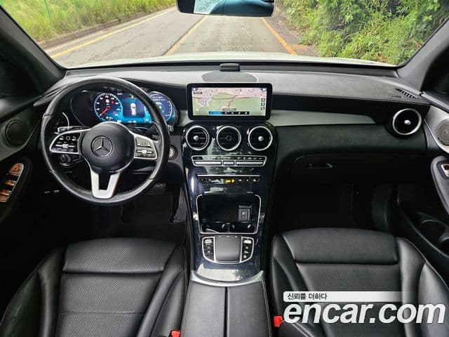 Mercedes-Benz GLC-Class 2021 — Şəkil 11/19