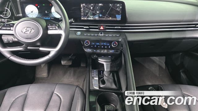 Hyundai Avante 2022 — ფოტო 15/20