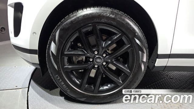 Land Rover Range Rover Evoque 2025 — Фото 5/20
