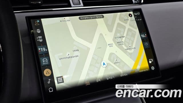 Land Rover Range Rover Evoque 2025 — Фото 13/20