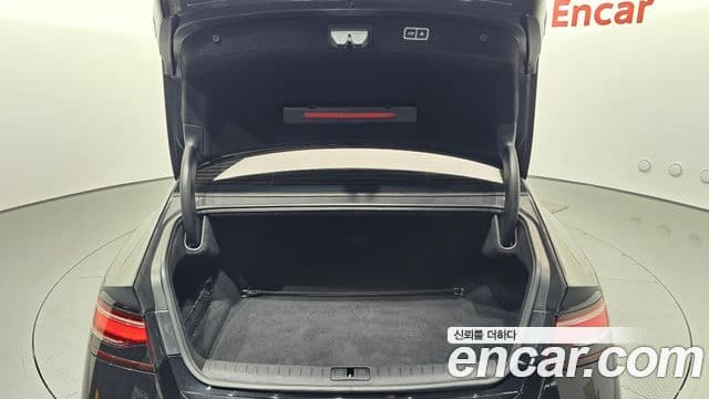 Genesis G90 2022 — Şəkil 15/20