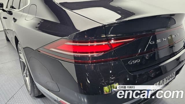 Genesis G90 2022 — Şəkil 2/30