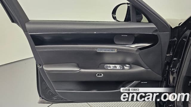 Genesis G90 2022 — Şəkil 20/30