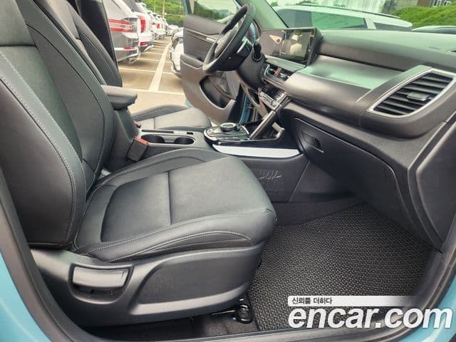 Kia Seltos 2024 — Şəkil 17/20