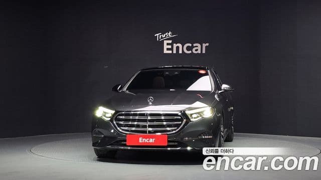 Mercedes-Benz E-Class 2024 — Şəkil 3/20