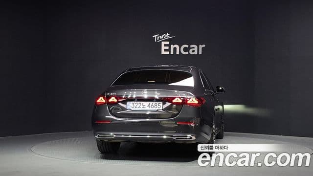Mercedes-Benz E-Class 2024 — Şəkil 4/20