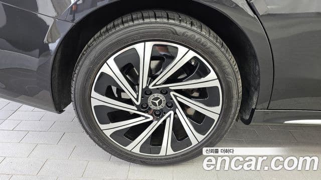 Mercedes-Benz E-Class 2024 — Şəkil 5/20