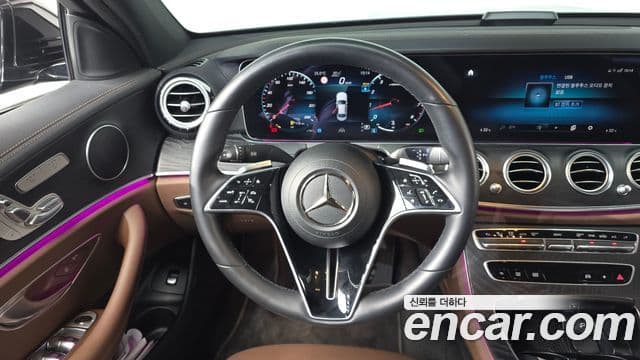 Mercedes-Benz E-Class 2022 — Şəkil 13/20