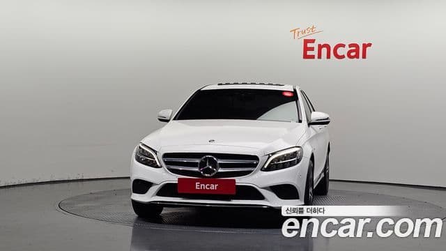 Mercedes-Benz C-Class 2020 — ფოტო 3/20