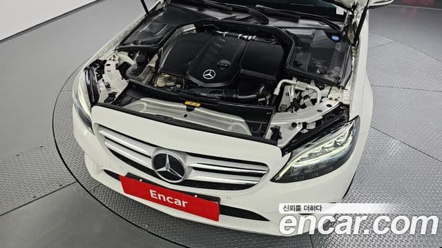 Mercedes-Benz C-Class 2020 — ფოტო 20/20