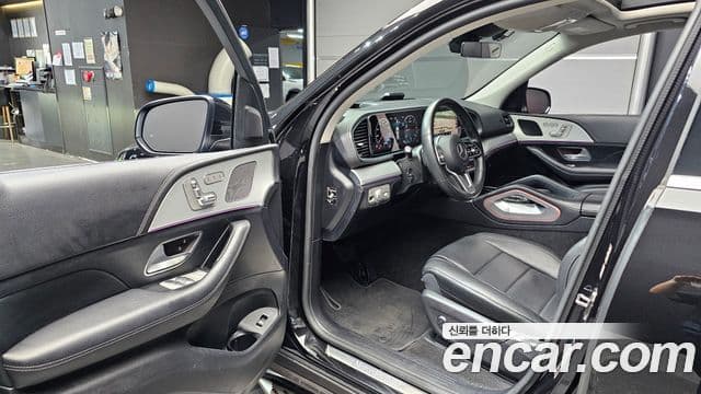 Mercedes-Benz GLE-Class 2021 — Şəkil 10/20