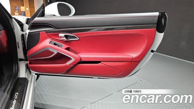 Porsche 718 Boxster 2021 — Photo 18/31