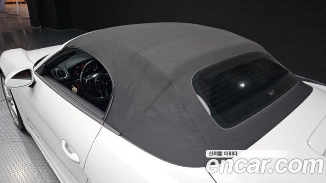 Porsche 718 Boxster 2021 — Photo 3/31