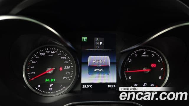 Mercedes-Benz GLC-Class 2019 — Фото 8/20