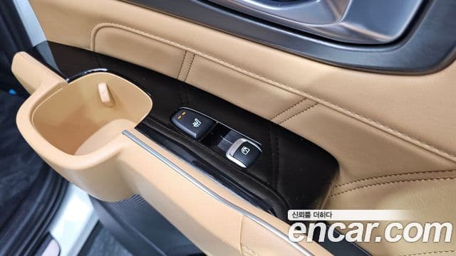 Kia Sorento 2021 — ფოტო 18/20
