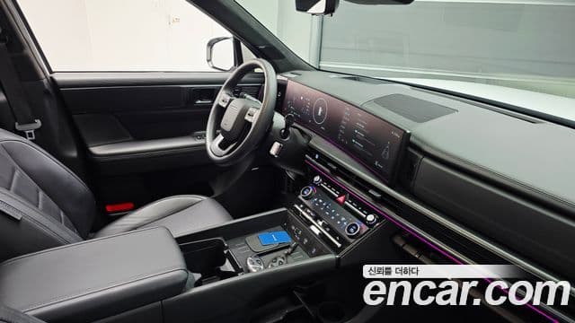 Hyundai Santa Fe 2023 — ფოტო 18/20